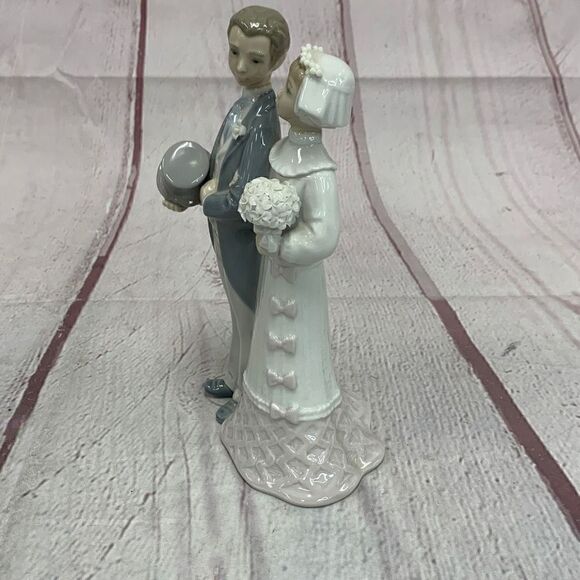 Lladro Porcelain no. 4808 Wedding Bride and Groom Figurine Sculpture - Picture 2 of 12